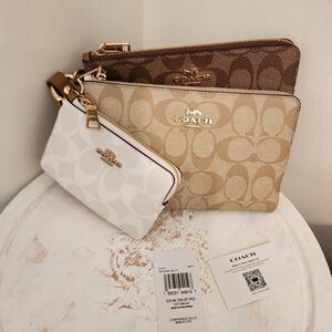 Coach NWT Corner Zip Trio Set Signature Canvas Mixed Clutch